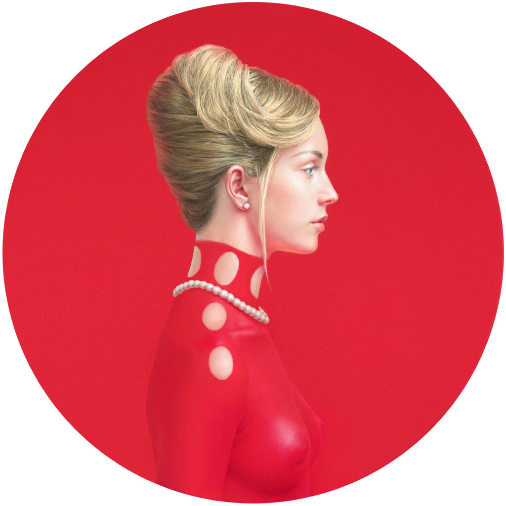 Within II (Zahara con Collar de Perlas y Perla)